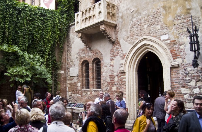 El balcón de Julieta: un destino lleno de romanticismo