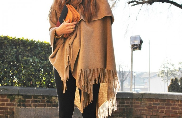 Tendencia: cómo usar y combinar un poncho